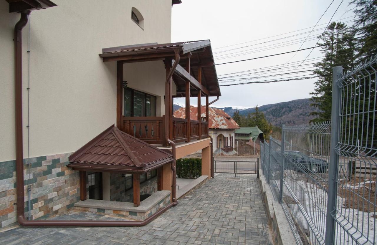 Uphill Residence Sinaia Luaran gambar