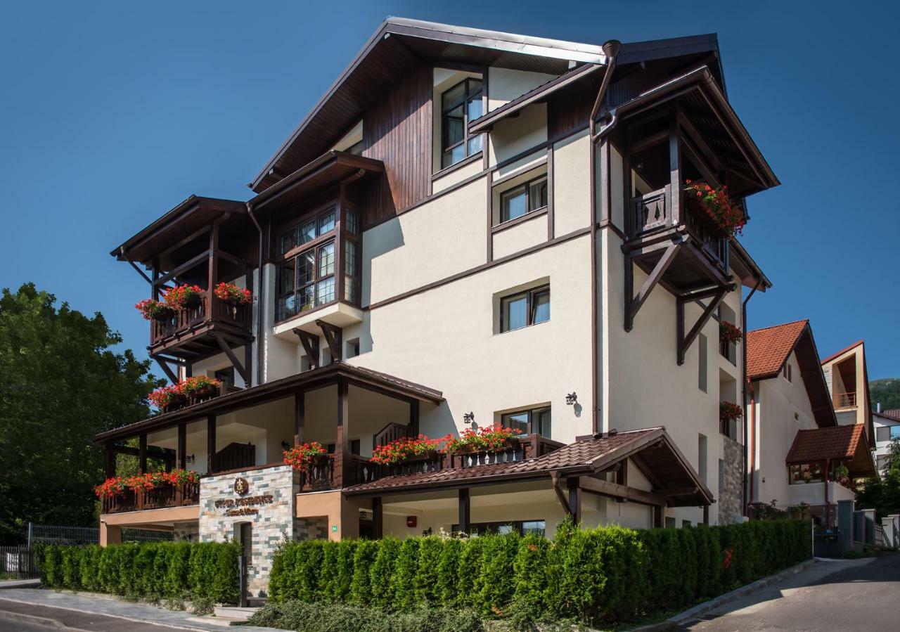 Uphill Residence Sinaia Luaran gambar