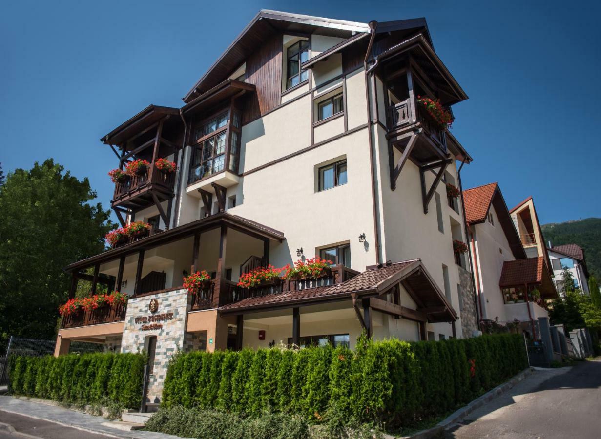Uphill Residence Sinaia Luaran gambar